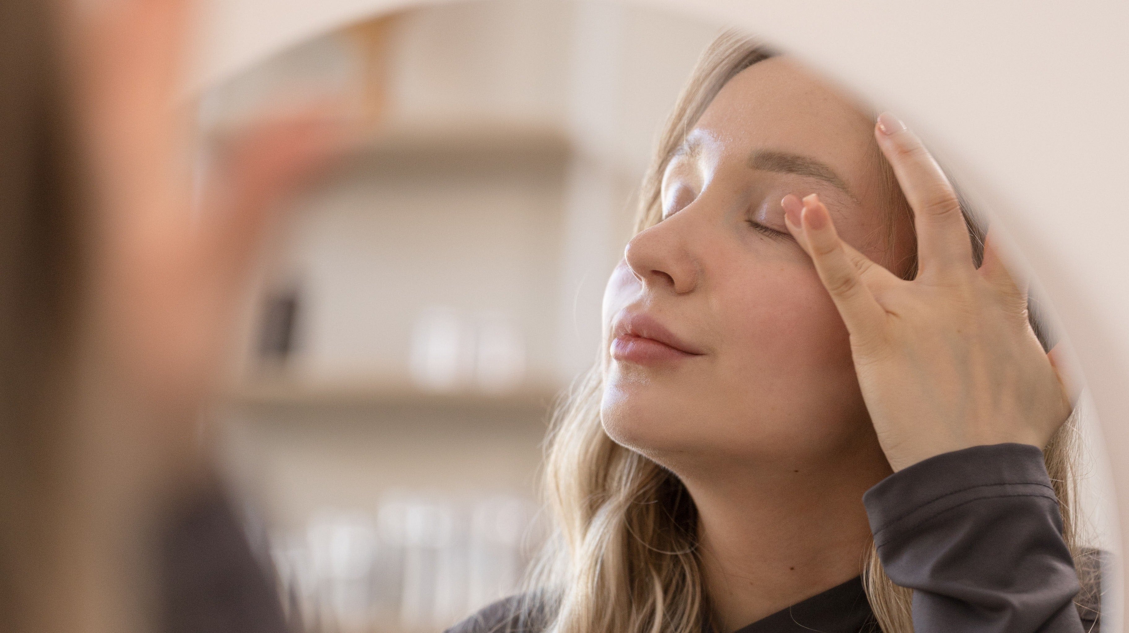 Growth Factors, Stem Cells & Exosomes for Hair, Lash & Brow Growth