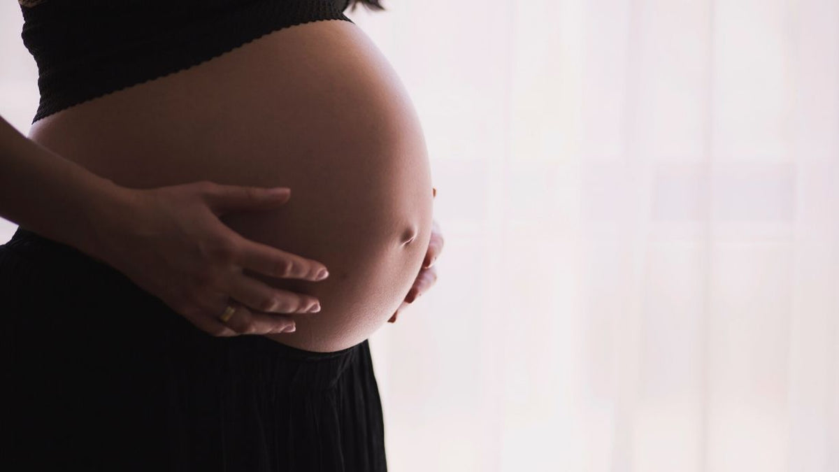 The Esthetician's Complete Guide to Pregnancy-Safe Skincare: What to Avoid, What Works, and How to Adapt Your Routine Trimester by Trimester