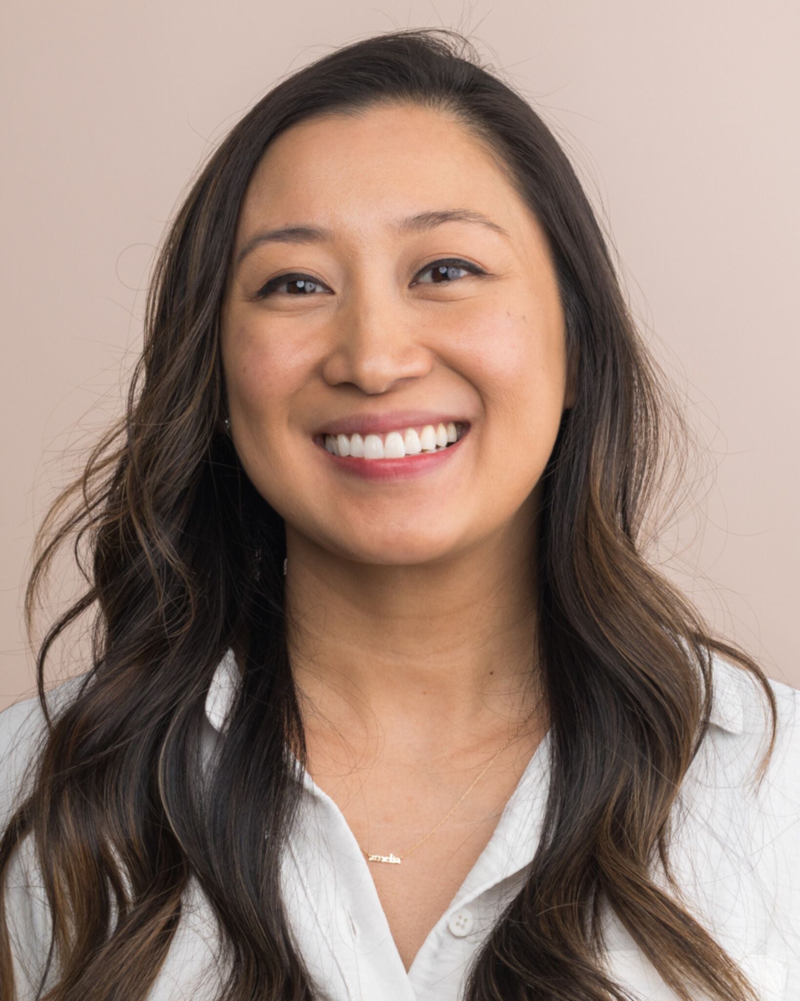 expert_img_experts_dd4CJ7_template--25398794813513__meet_experts_aos_LDr8PH