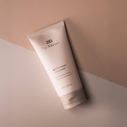 Le Mieux Brightening Cleanser - Art of Skin Care