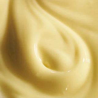 Retinol Emulsion Texture